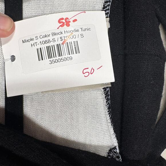Maple Sage Womens Size Small Colorblock Hoodie Tunic White Black Long Sleeves - Picture 7 of 9